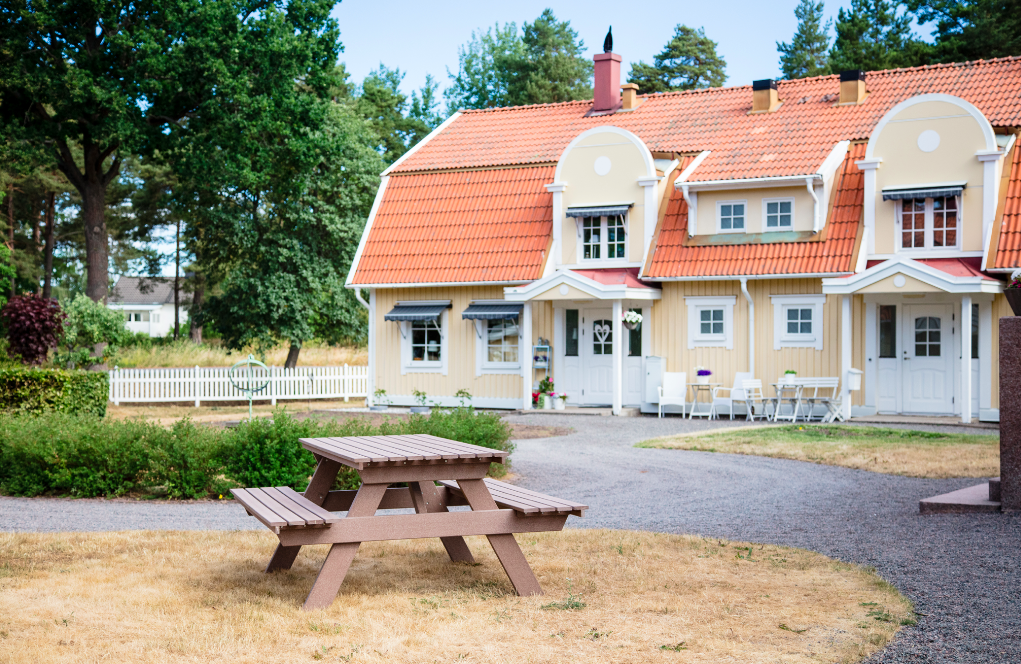 Picknickmöbel Kolberga vid villa
